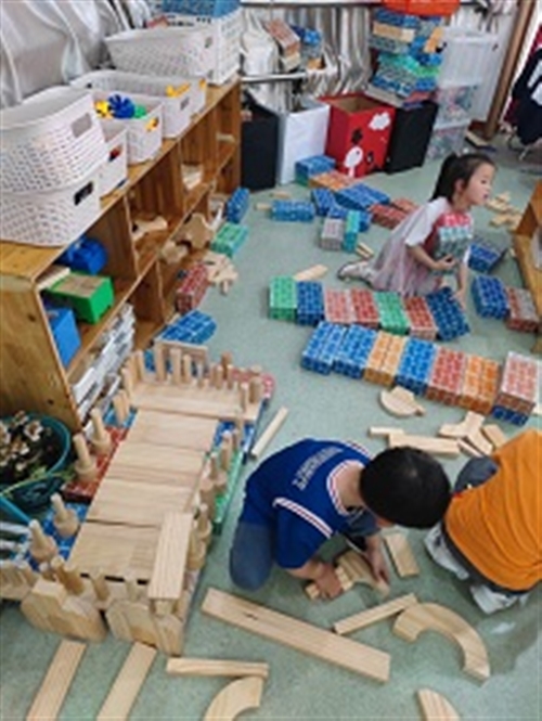 区域游戏