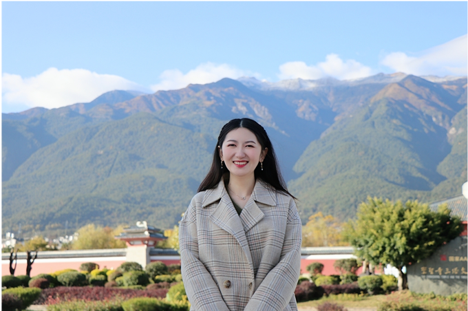 杨连歆老师